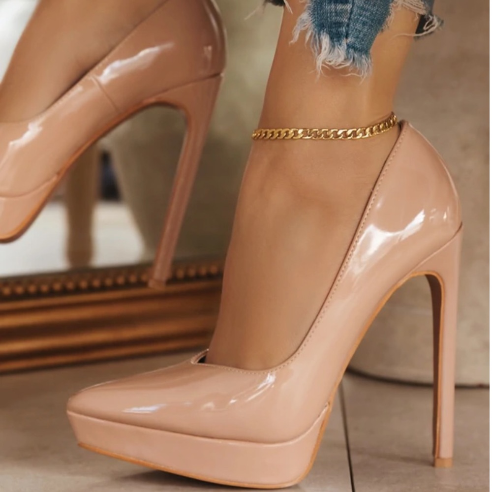 *New* Miss Lola platform nude heels